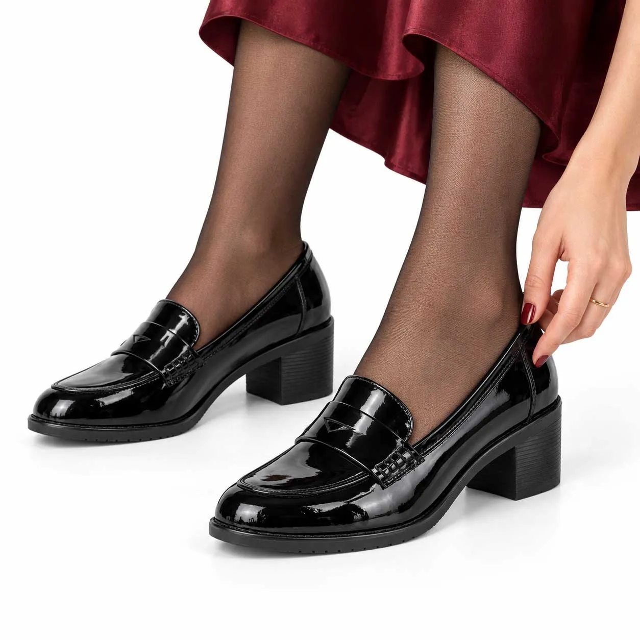 Chaussure pour femme CF013 cuir noir verni